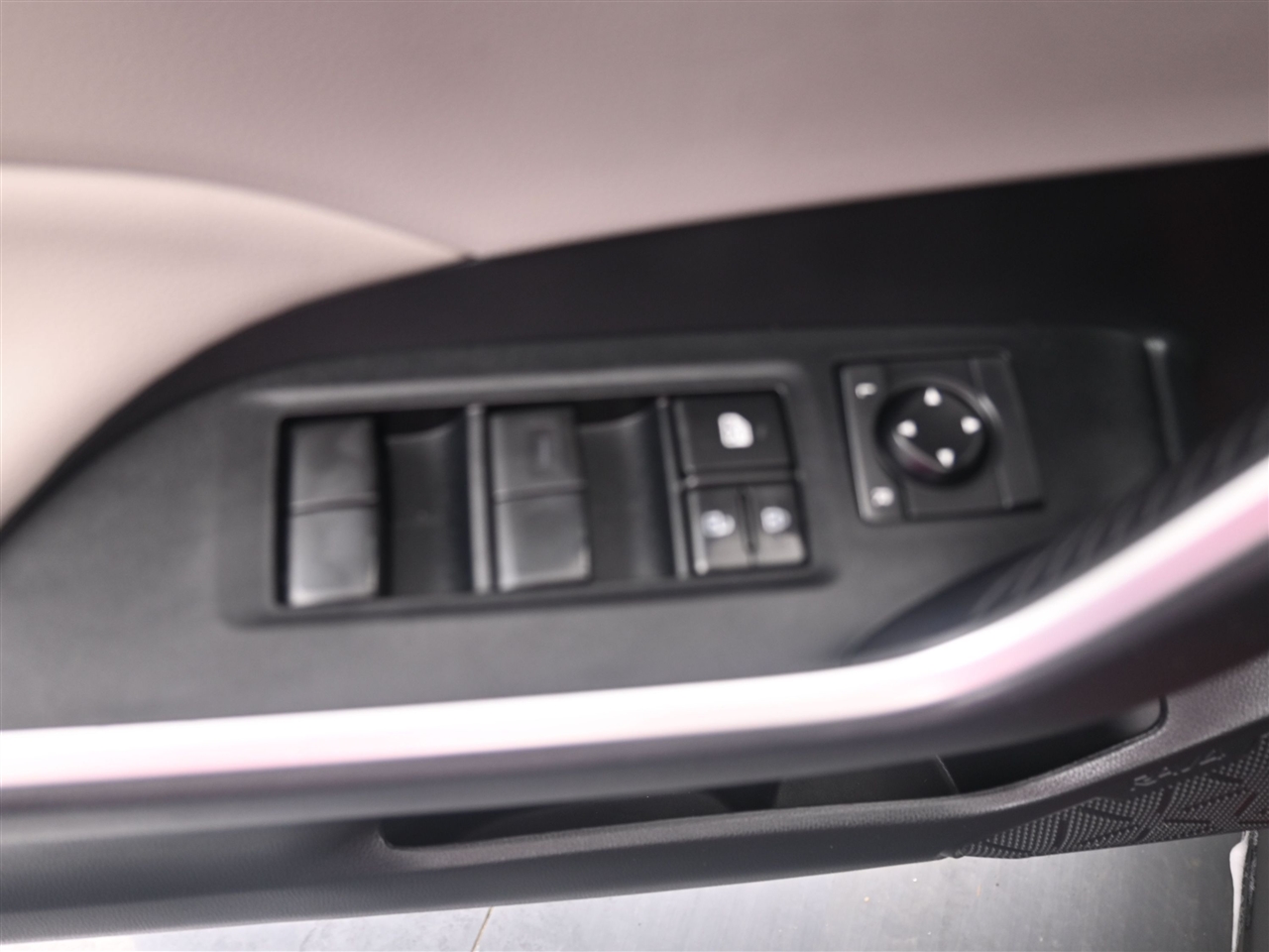 Toyota RAV4 XLE 2019