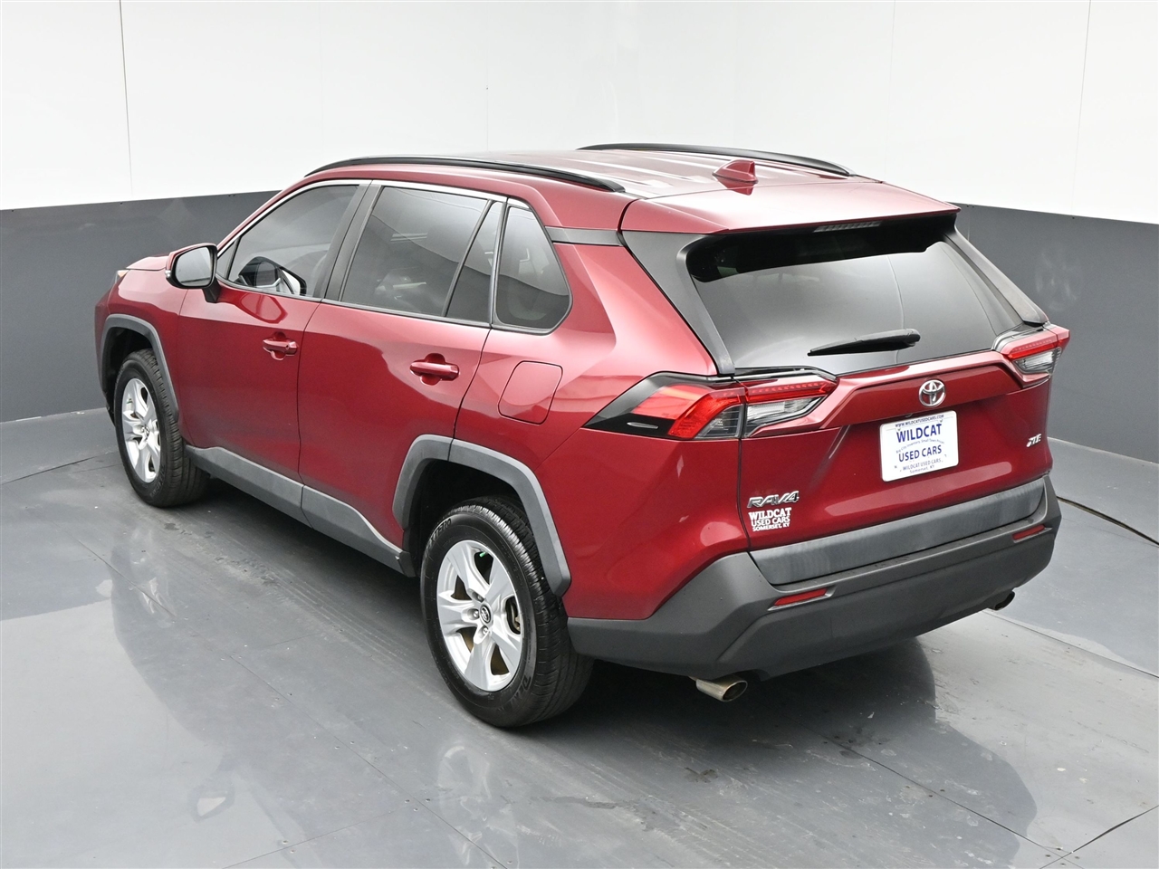 Toyota RAV4 XLE 2019