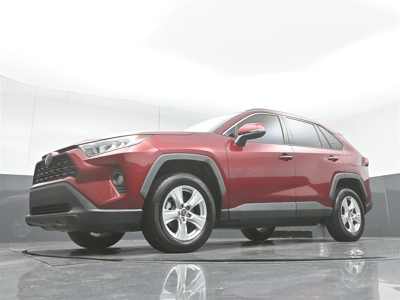 Toyota RAV4 XLE 2019