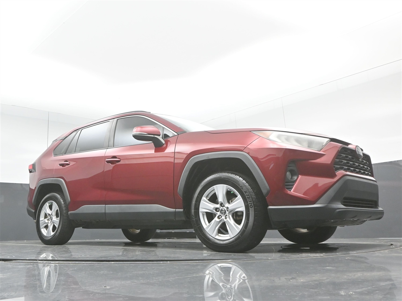 Toyota RAV4 XLE 2019