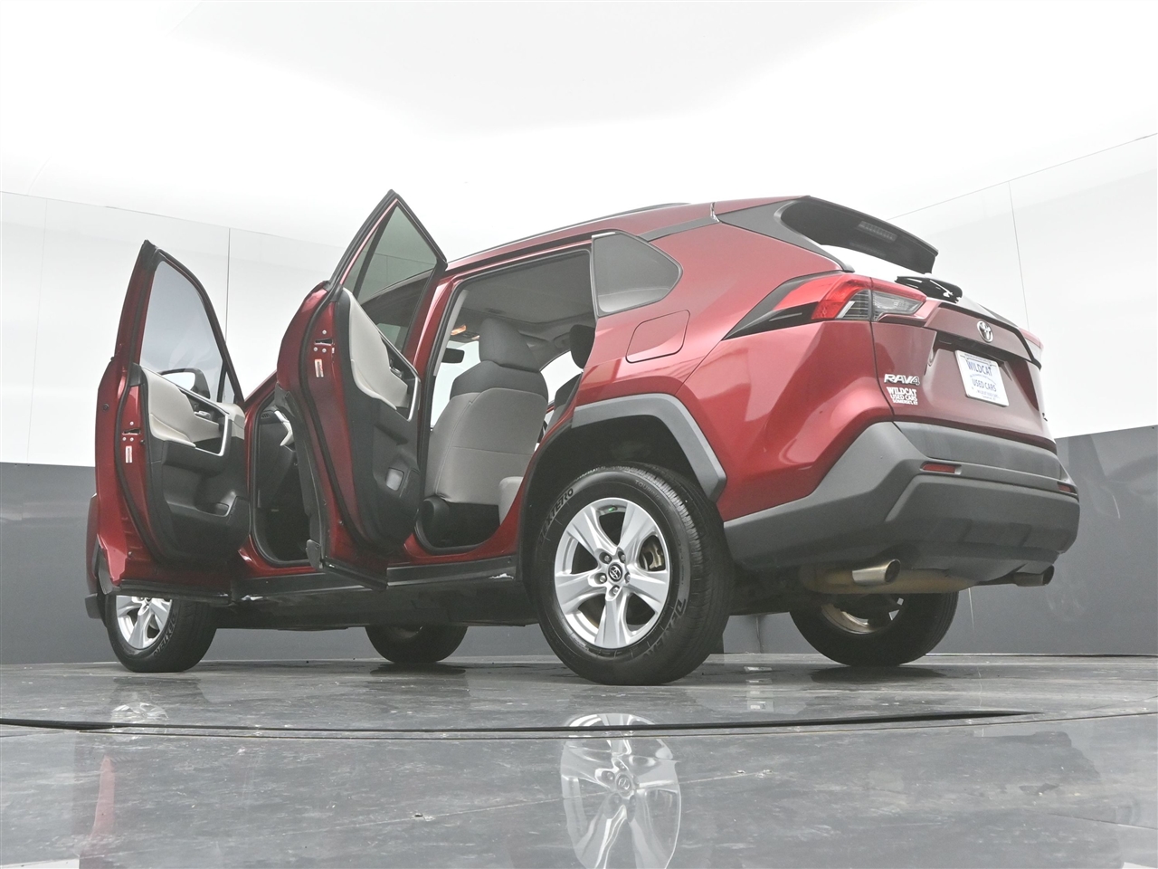 Toyota RAV4 XLE 2019