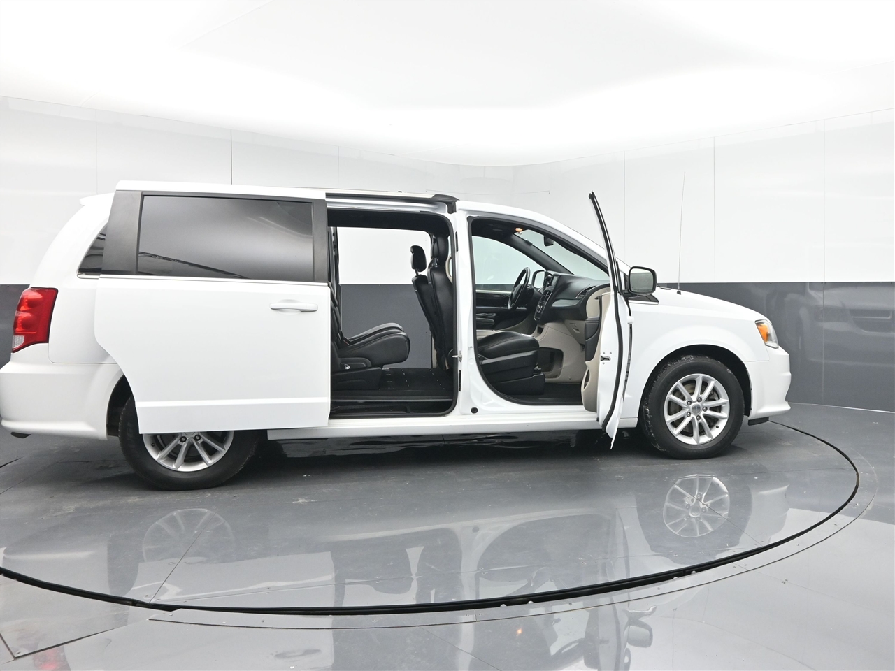 Dodge Grand Caravan SXT 2018