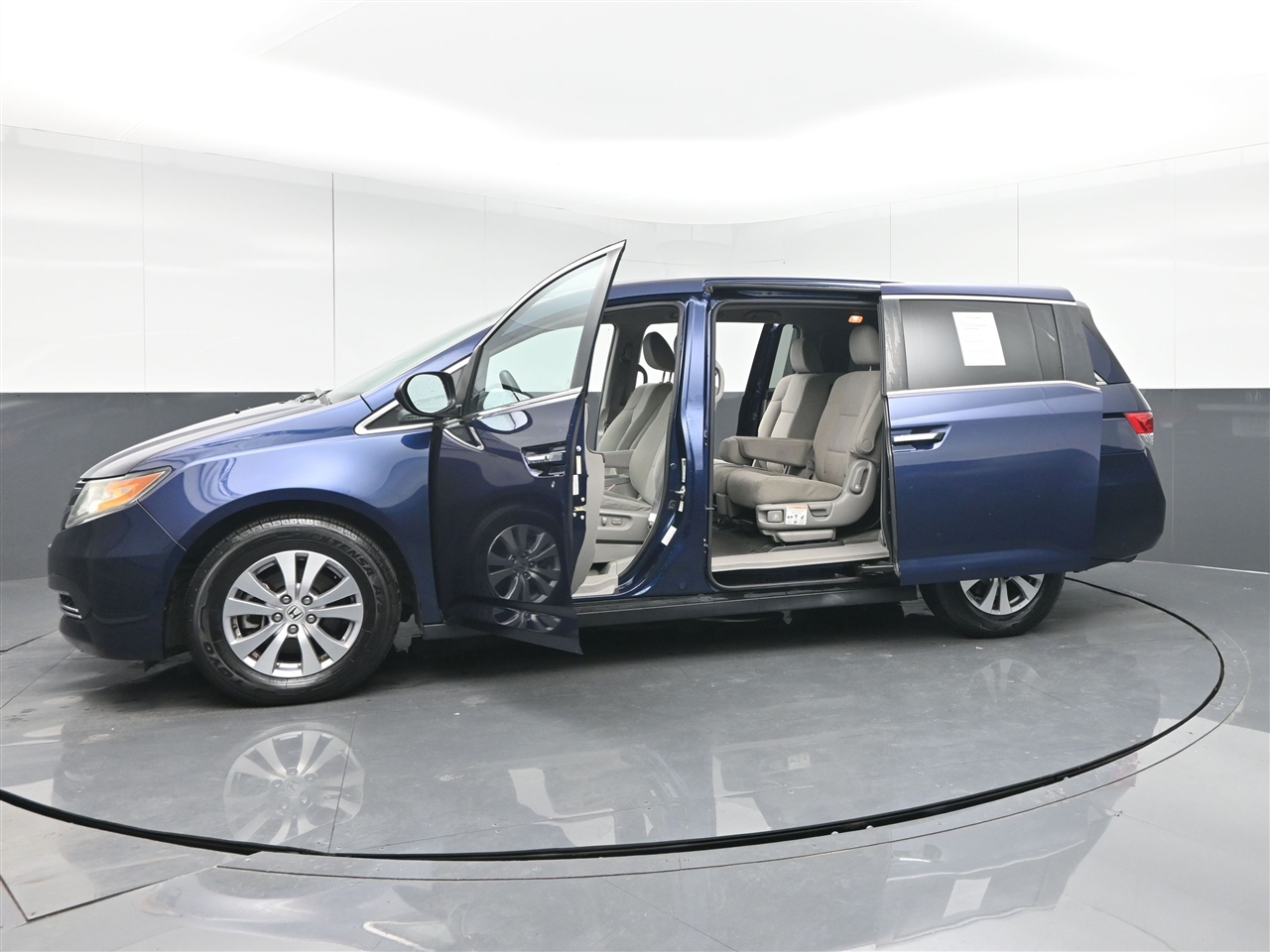 Honda Odyssey SE 2016