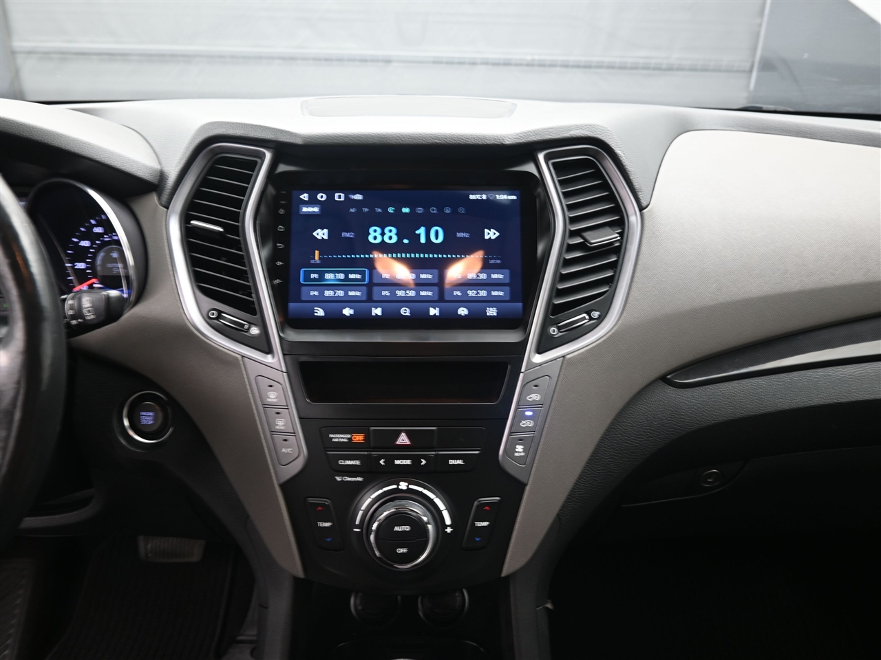 Hyundai Santa Fe Limited FWD 2014