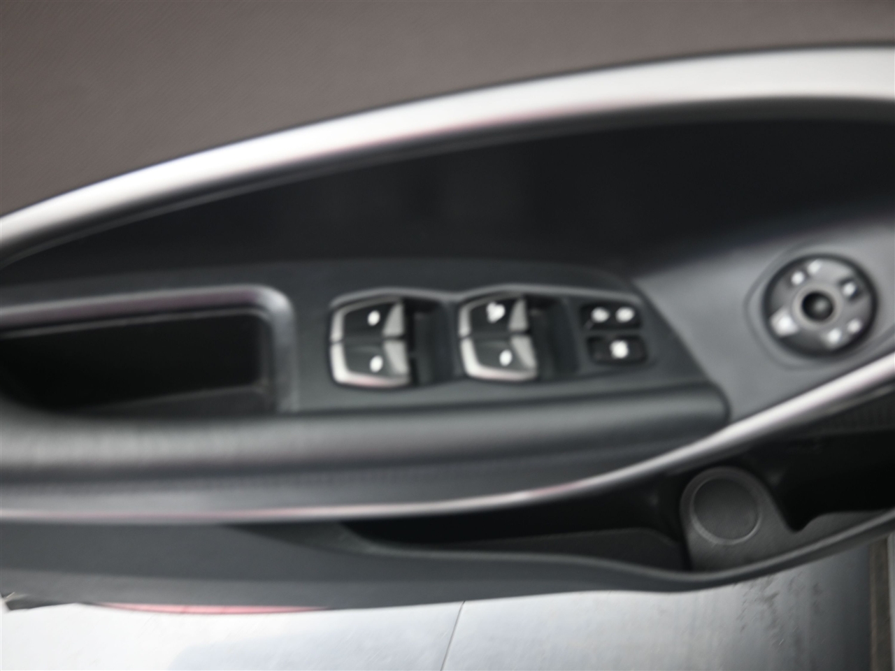 Hyundai Santa Fe Limited FWD 2014