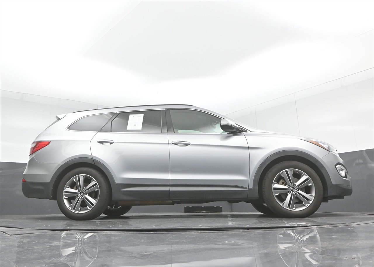 Hyundai Santa Fe Limited FWD 2014