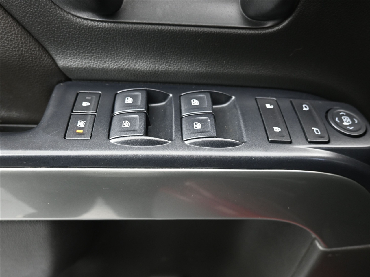 Chevrolet Silverado 1500 LT Crew Cab 2WD 2018