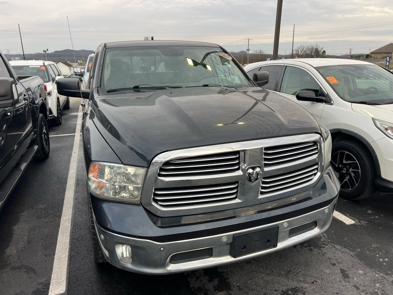 RAM 1500 SLT Crew Cab SWB 2WD 2014