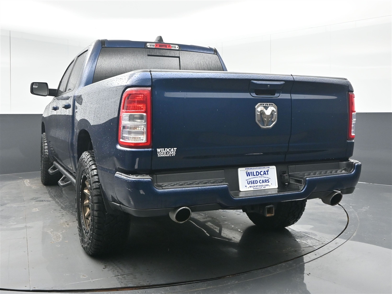 RAM 1500 Big Horn Crew Cab SWB 4WD 2020