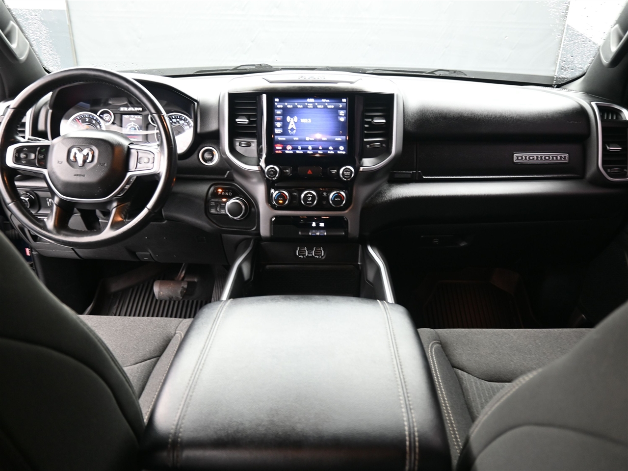 RAM 1500 Big Horn Crew Cab SWB 4WD 2020