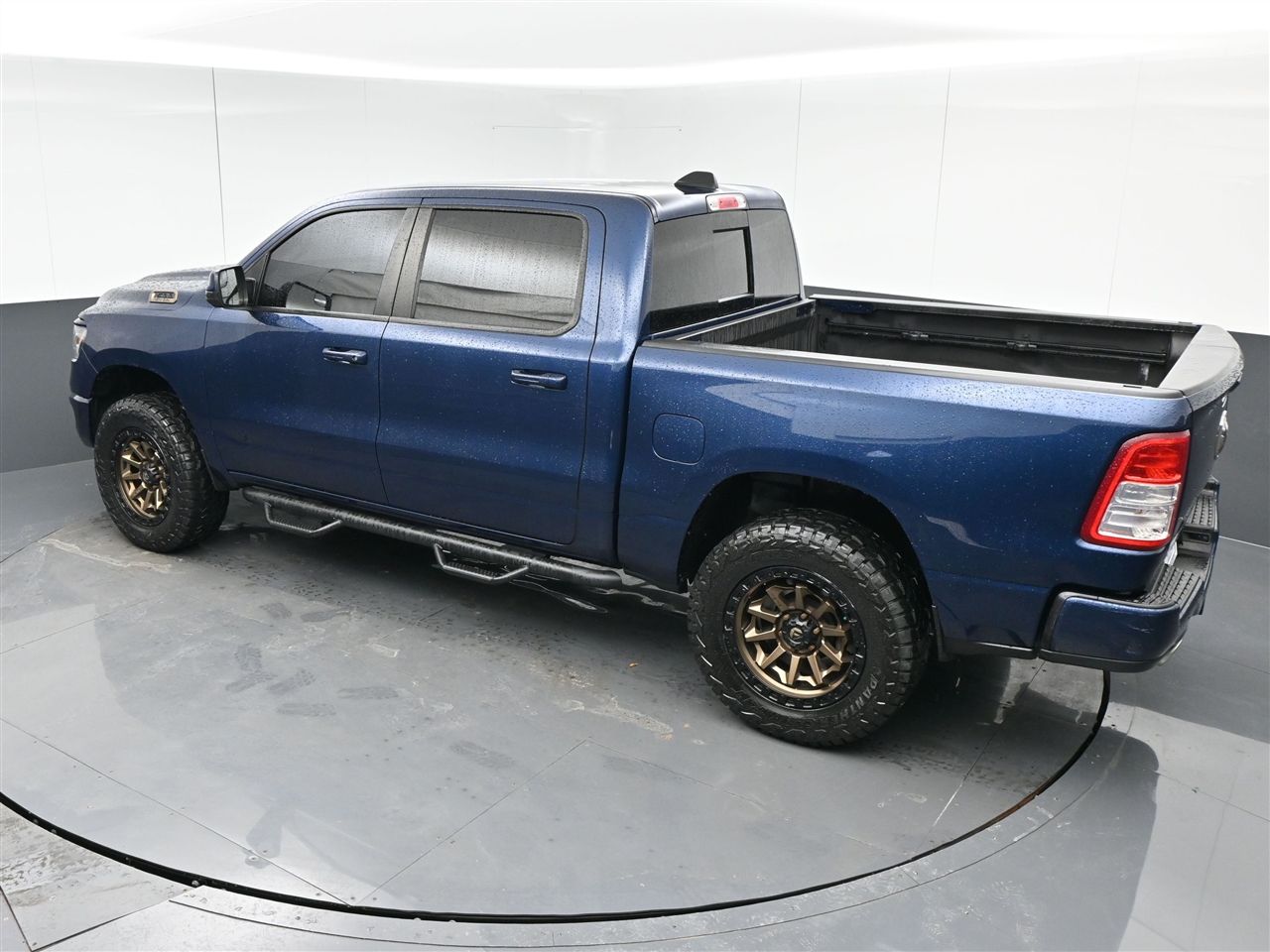 RAM 1500 Big Horn Crew Cab SWB 4WD 2020