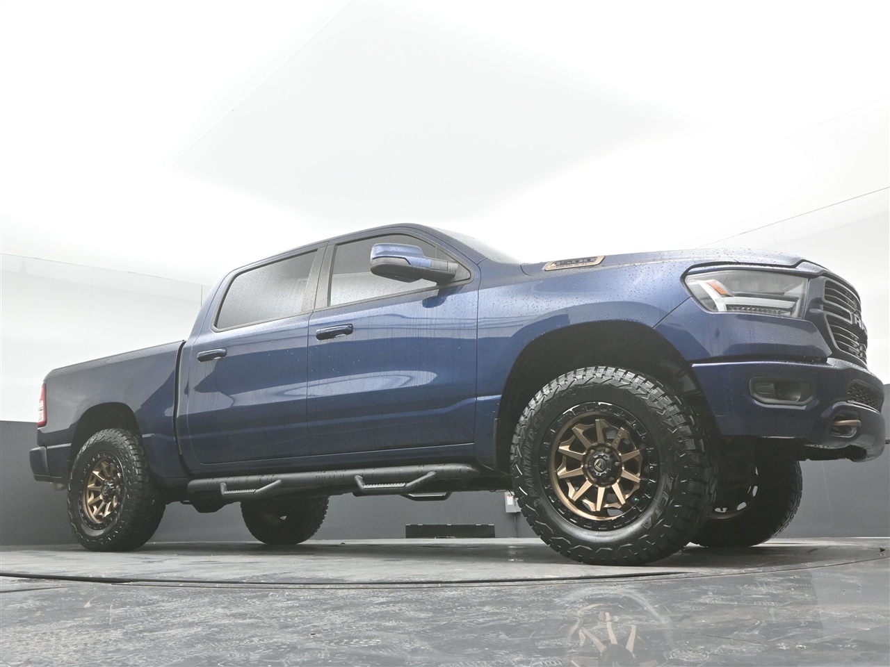 RAM 1500 Big Horn Crew Cab SWB 4WD 2020