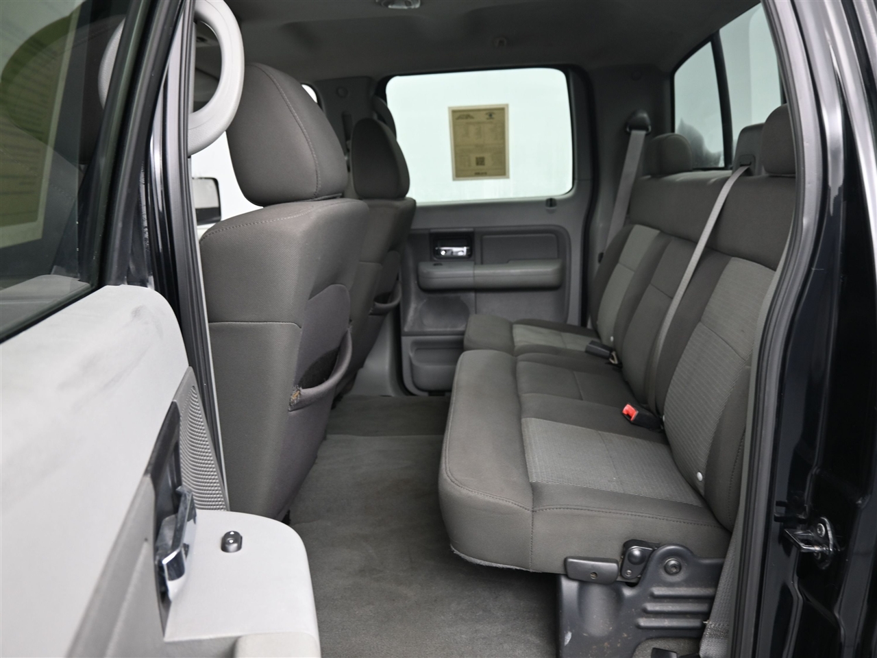 Ford F-150 XLT SuperCrew 4WD 2005