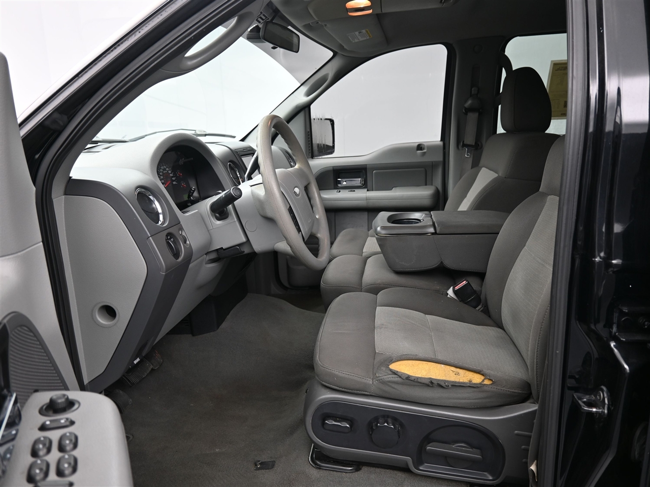 Ford F-150 XLT SuperCrew 4WD 2005