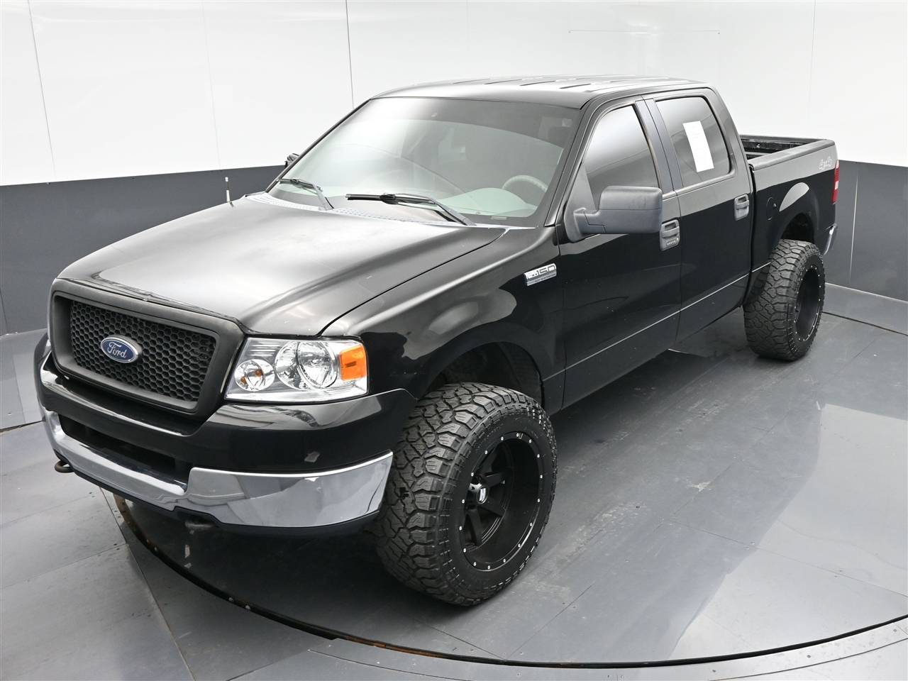 Ford F-150 XLT SuperCrew 4WD 2005