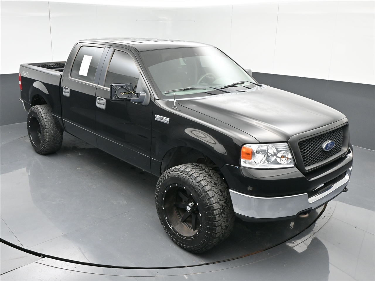 Ford F-150 XLT SuperCrew 4WD 2005
