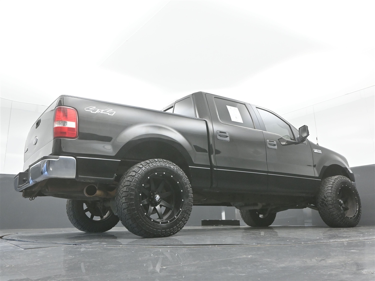 Ford F-150 XLT SuperCrew 4WD 2005