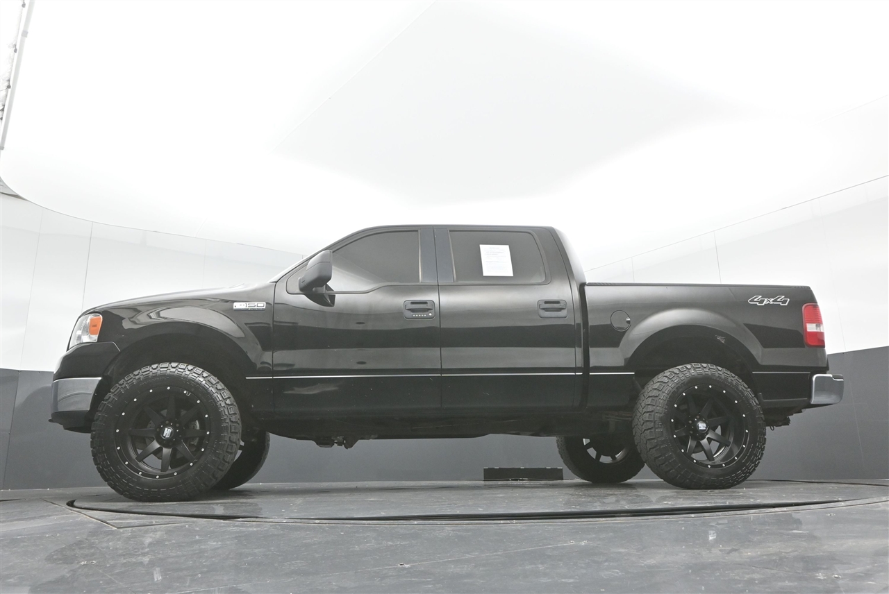 Ford F-150 XLT SuperCrew 4WD 2005