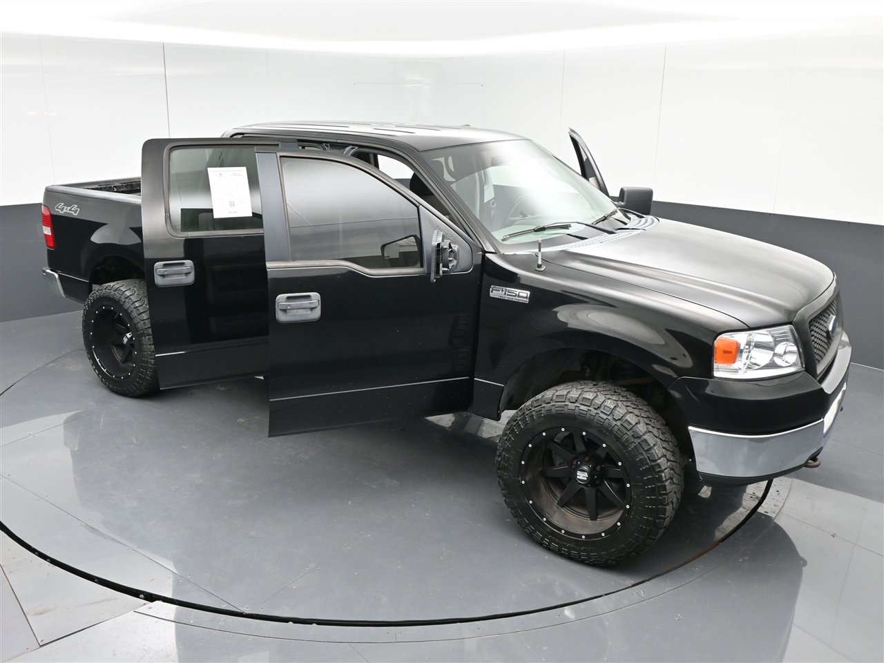 Ford F-150 XLT SuperCrew 4WD 2005