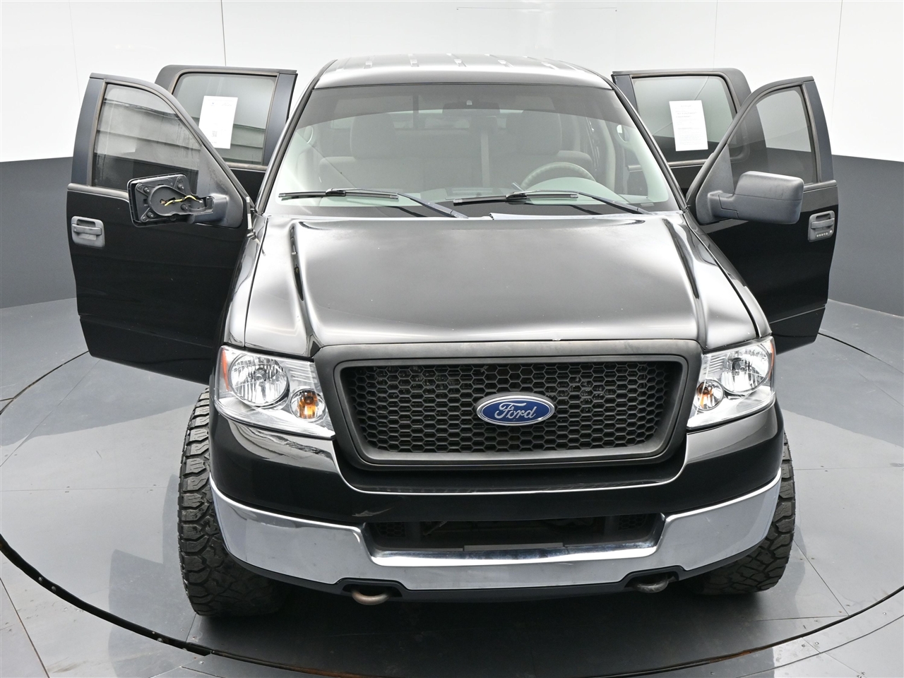 Ford F-150 XLT SuperCrew 4WD 2005