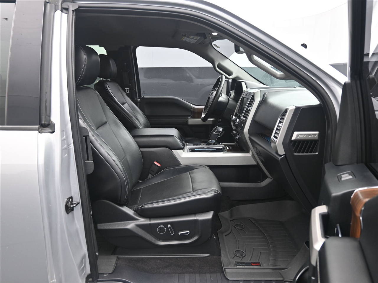 Ford F-150 Lariat SuperCab 8-ft. 4WD 2016