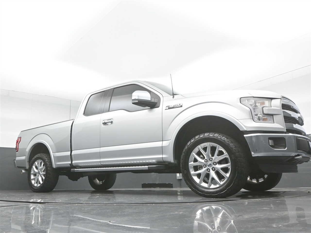 Ford F-150 Lariat SuperCab 8-ft. 4WD 2016