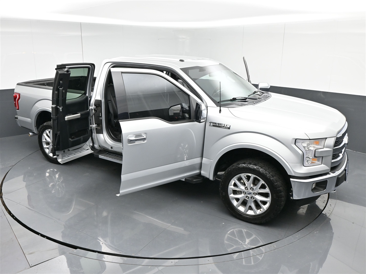 Ford F-150 Lariat SuperCab 8-ft. 4WD 2016