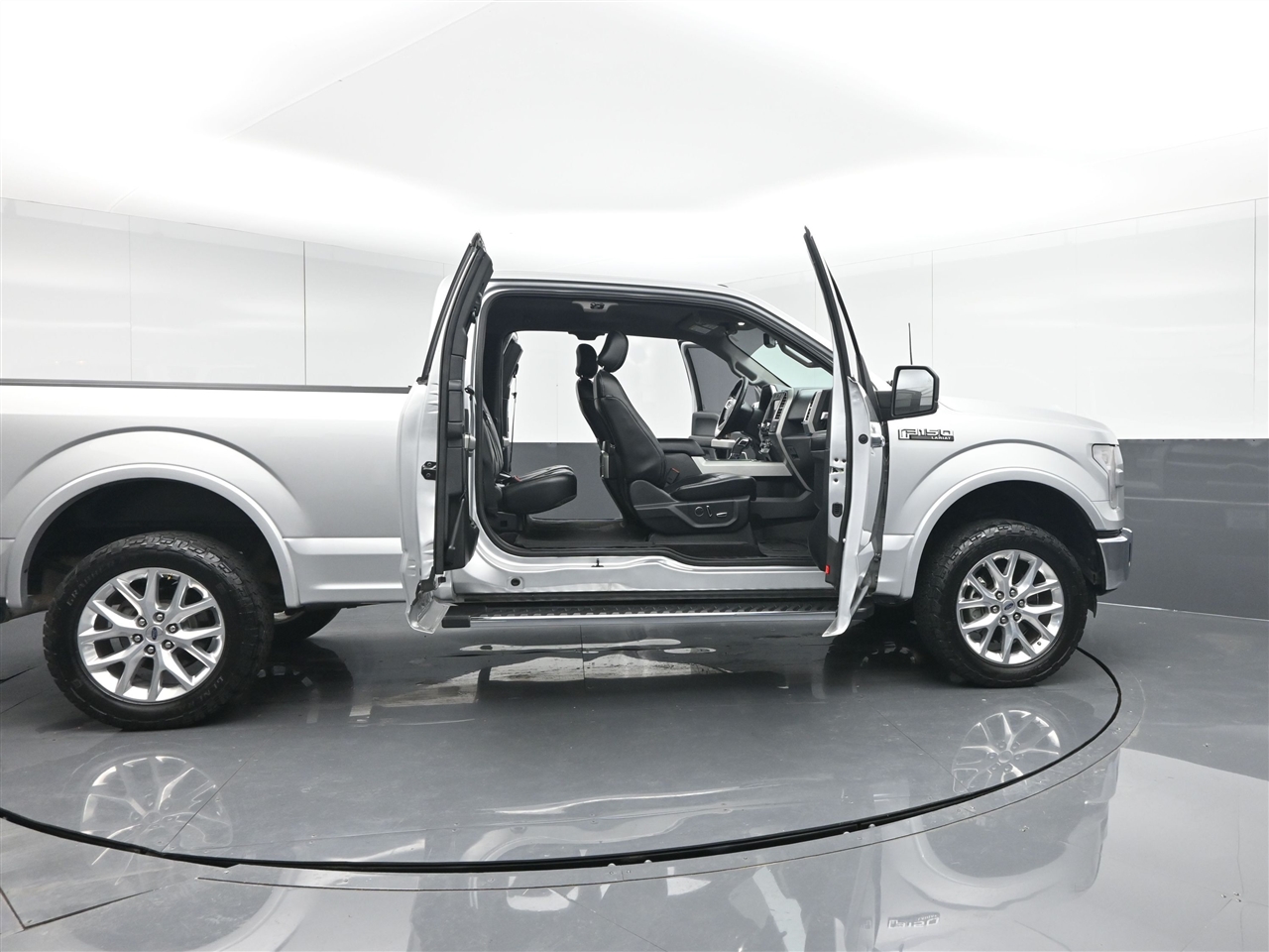Ford F-150 Lariat SuperCab 8-ft. 4WD 2016