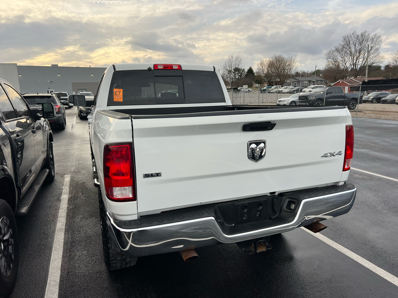 RAM 2500 SLT Crew Cab SWB 4WD 2016