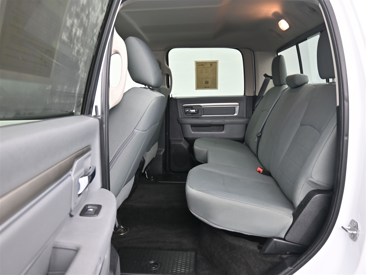 RAM 2500 SLT Crew Cab SWB 4WD 2016