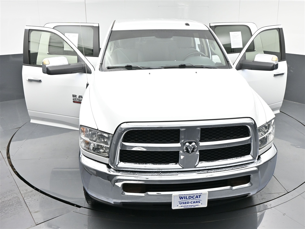 RAM 2500 SLT Crew Cab SWB 4WD 2016