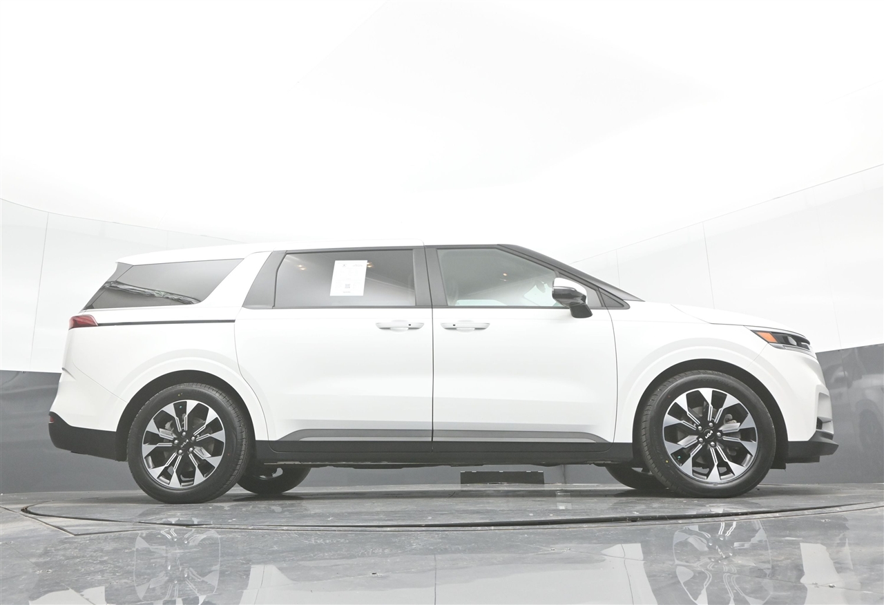 Kia Carnival EX 2022