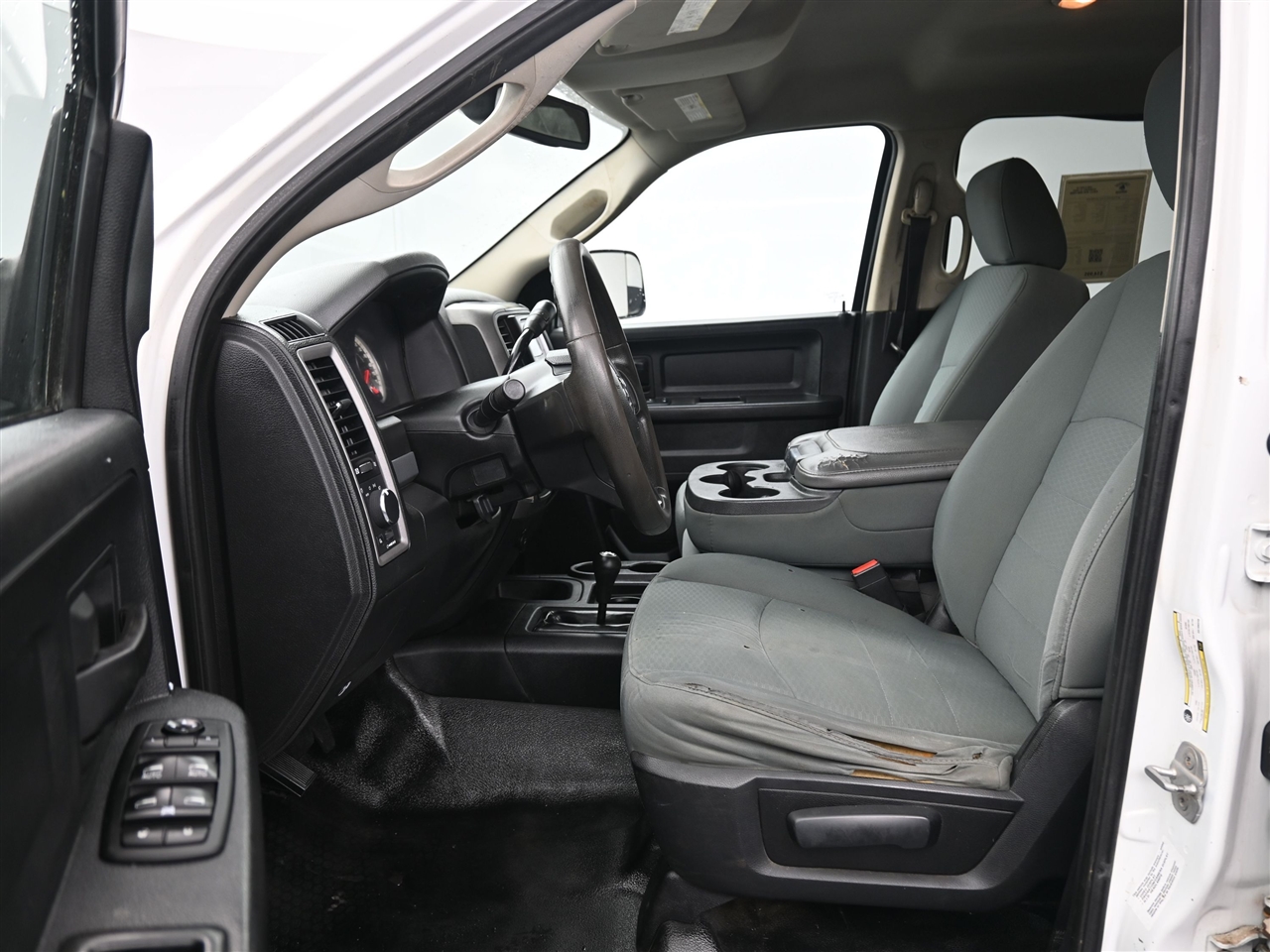 RAM 2500 ST Crew Cab SWB 4WD 2014