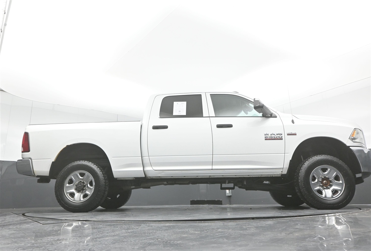 RAM 2500 ST Crew Cab SWB 4WD 2014