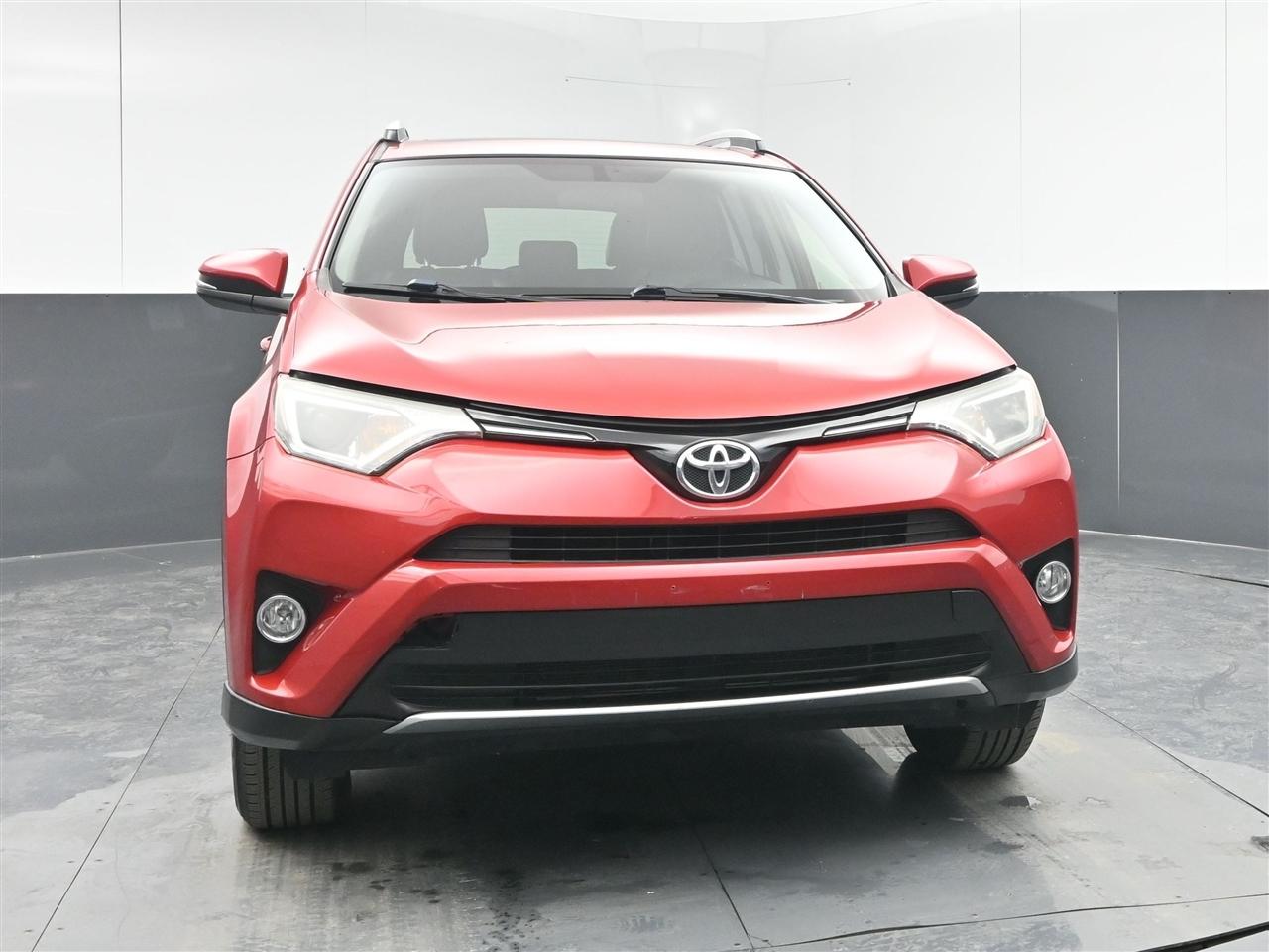Toyota RAV4 XLE FWD 2016