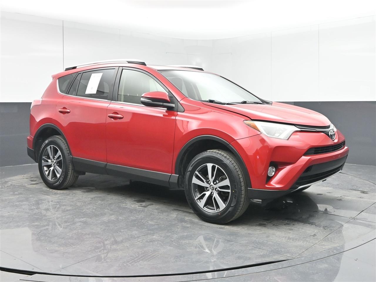 Toyota RAV4 XLE FWD 2016