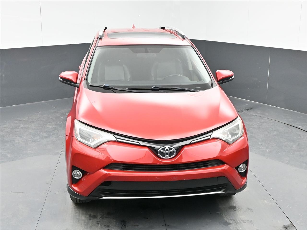 Toyota RAV4 XLE FWD 2016