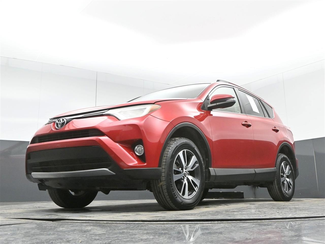 Toyota RAV4 XLE FWD 2016
