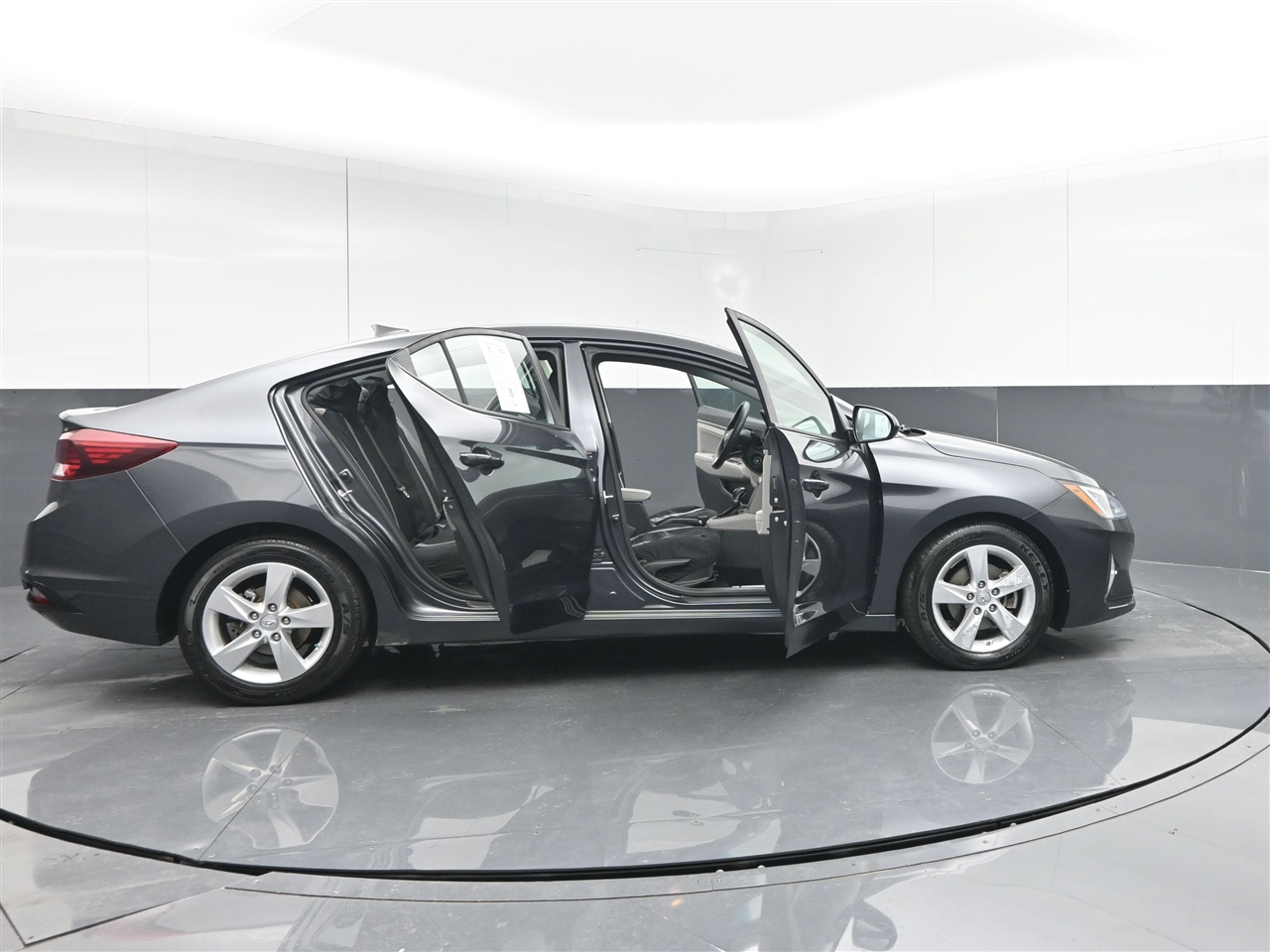 Hyundai Elantra Limited 2020