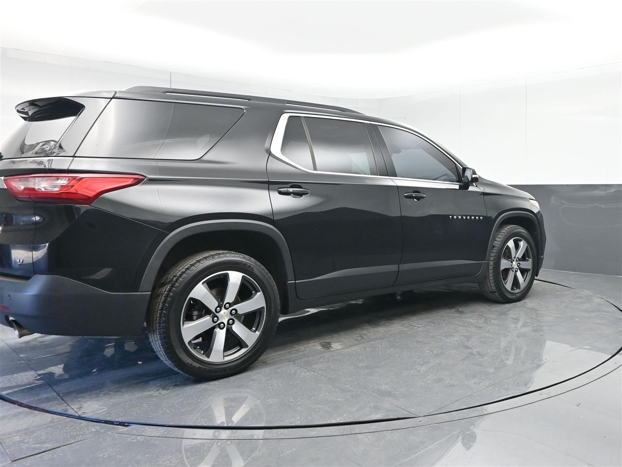 Chevrolet Traverse LT Leather FWD 2019