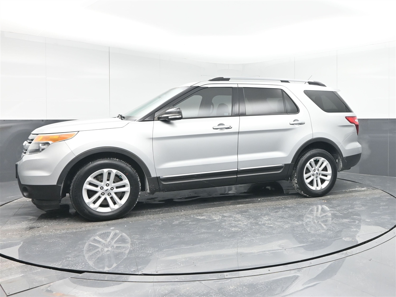 Ford Explorer XLT FWD 2015