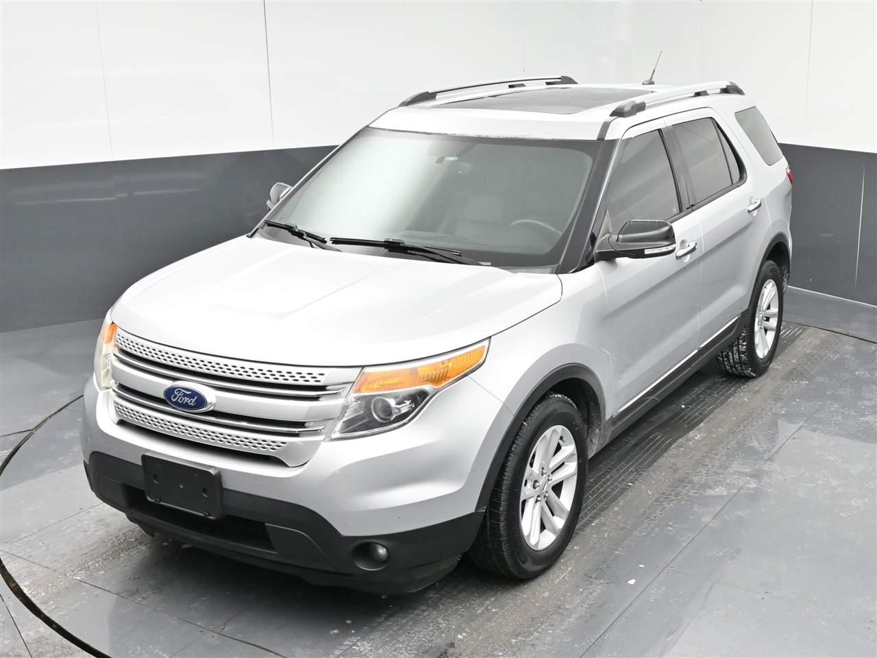 Ford Explorer XLT FWD 2015