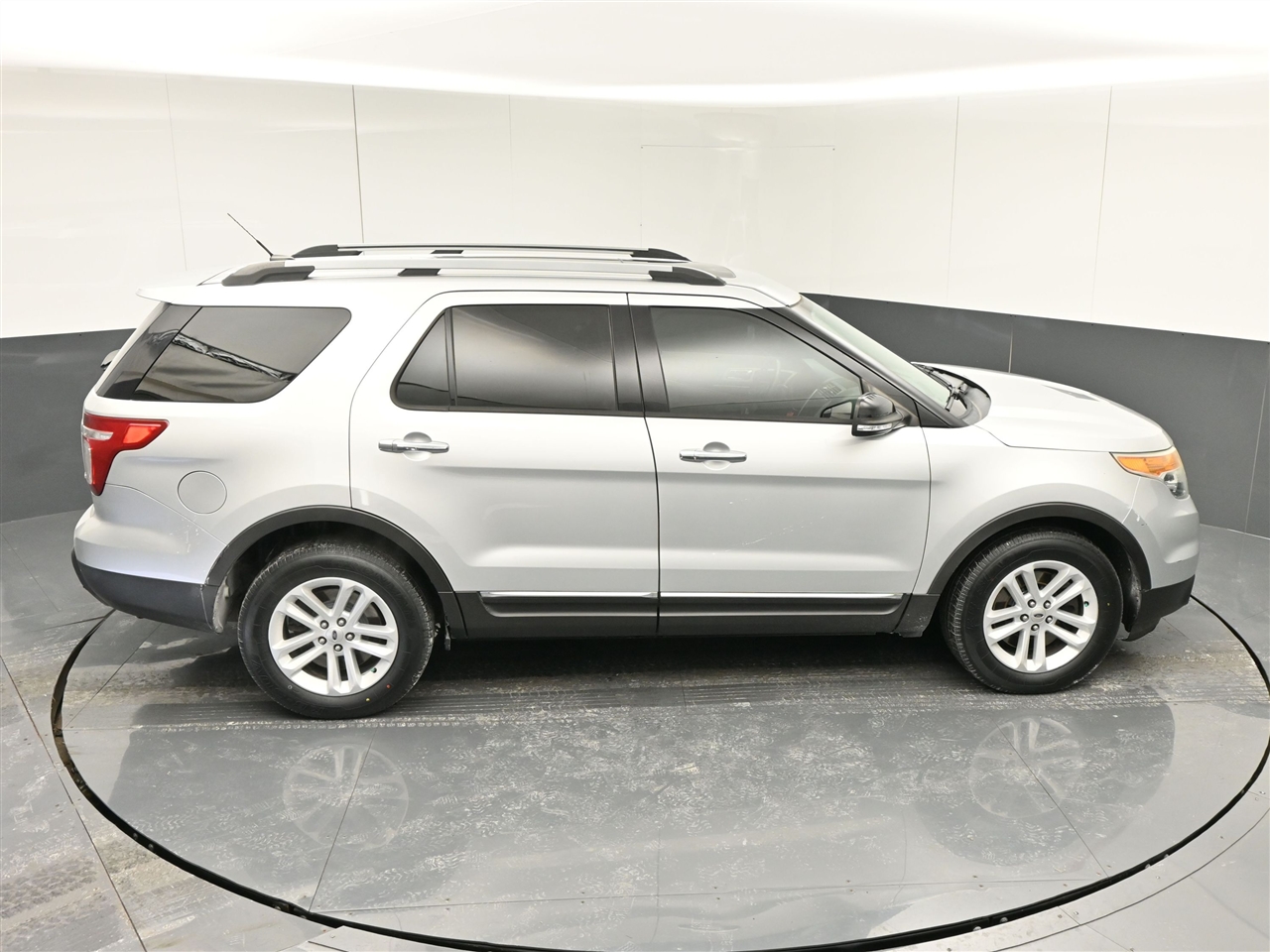 Ford Explorer XLT FWD 2015