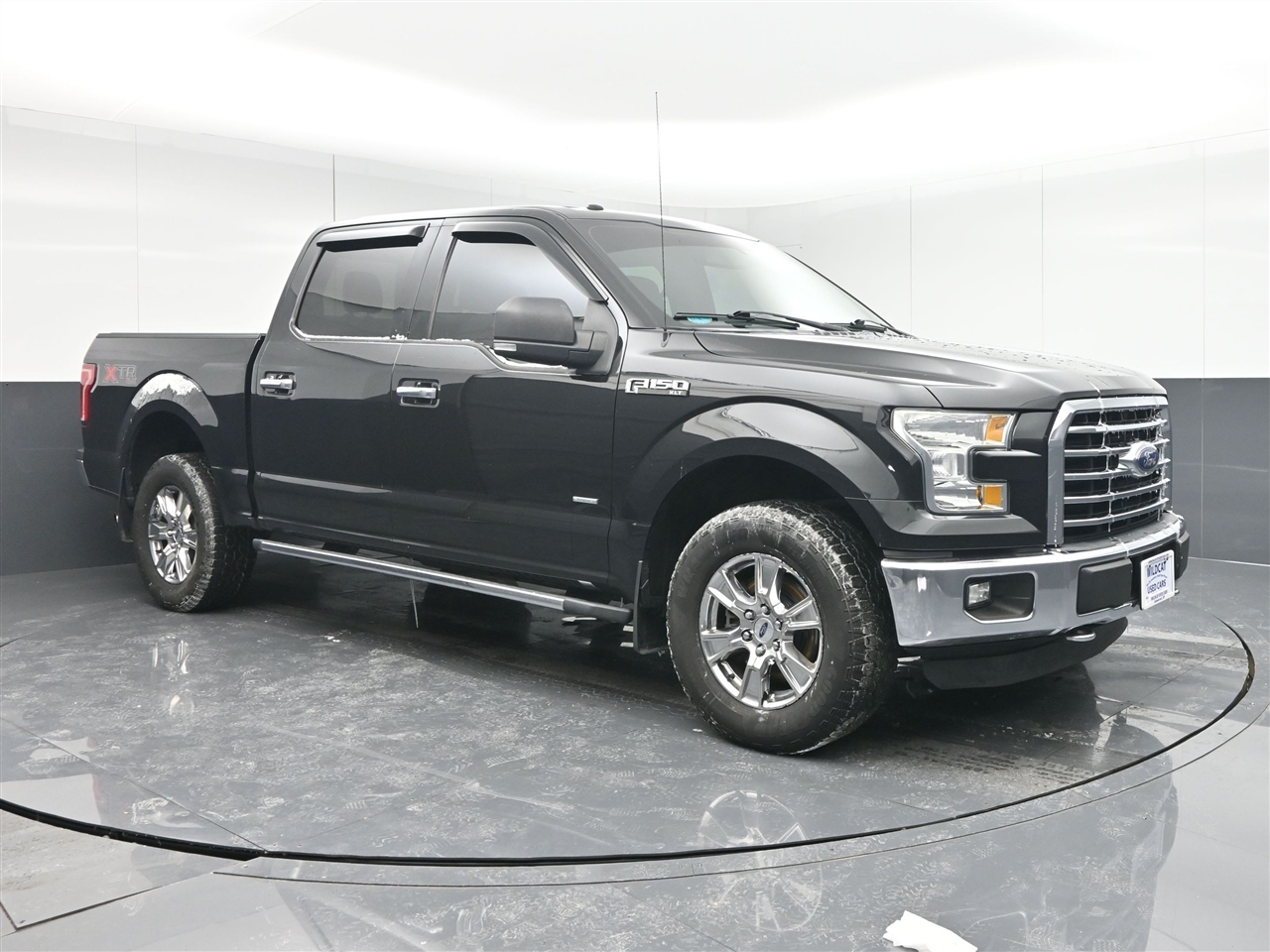 Ford F-150 XLT SuperCrew 6.5-ft. Bed 4WD 2015