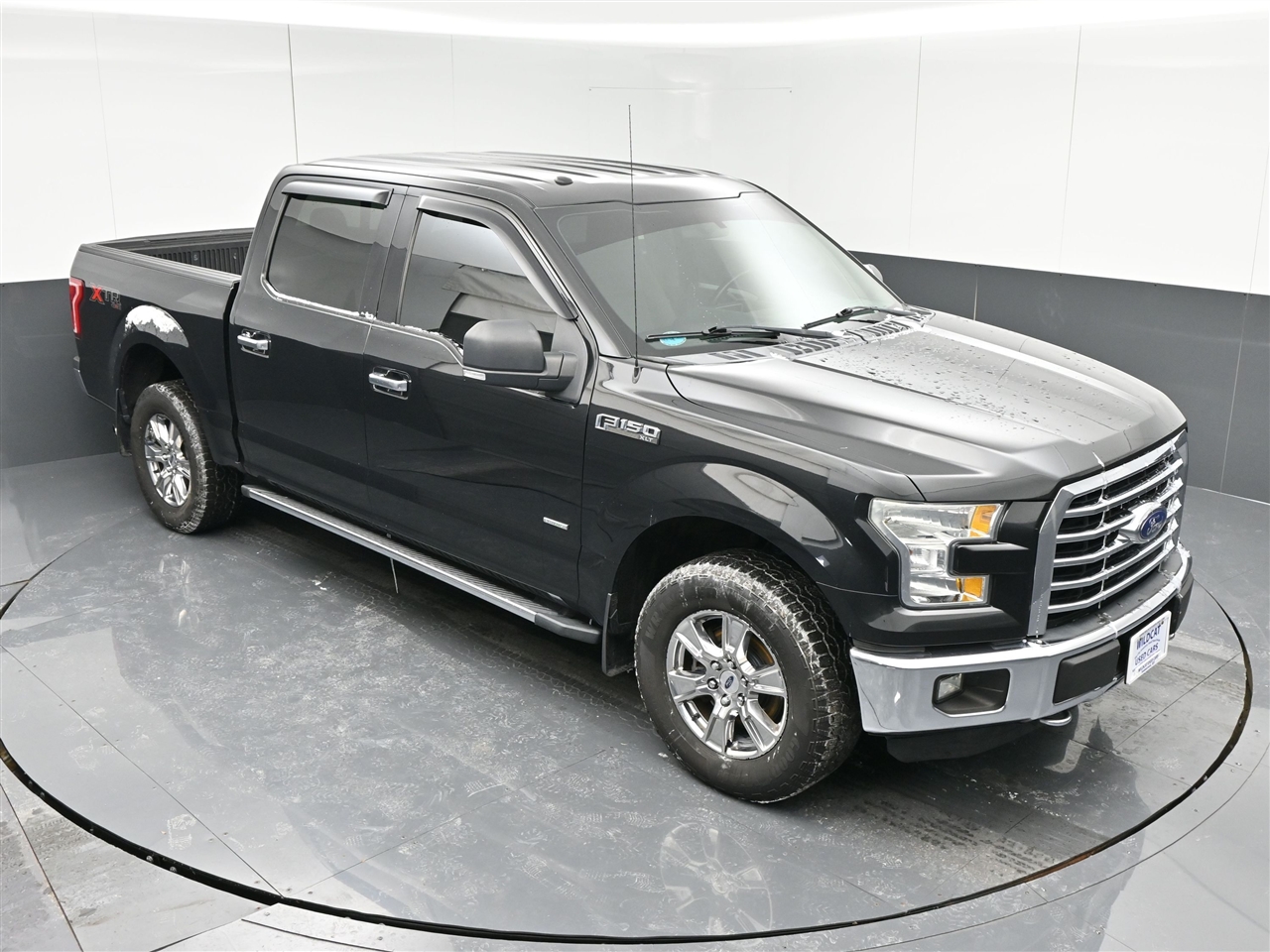 Ford F-150 XLT SuperCrew 6.5-ft. Bed 4WD 2015