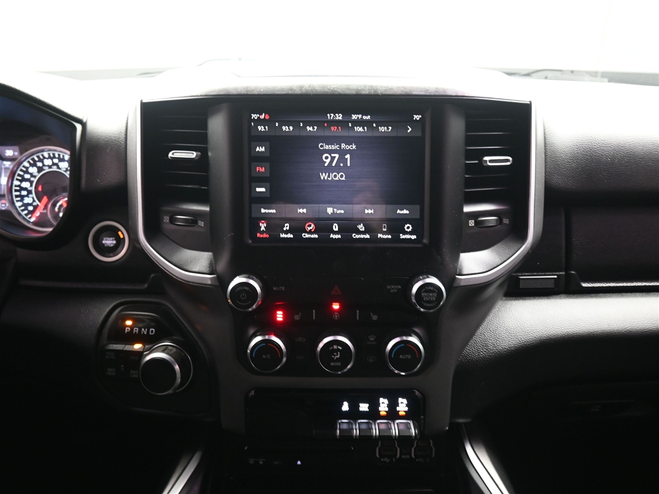 RAM 1500 Big Horn Quad Cab 4WD 2019