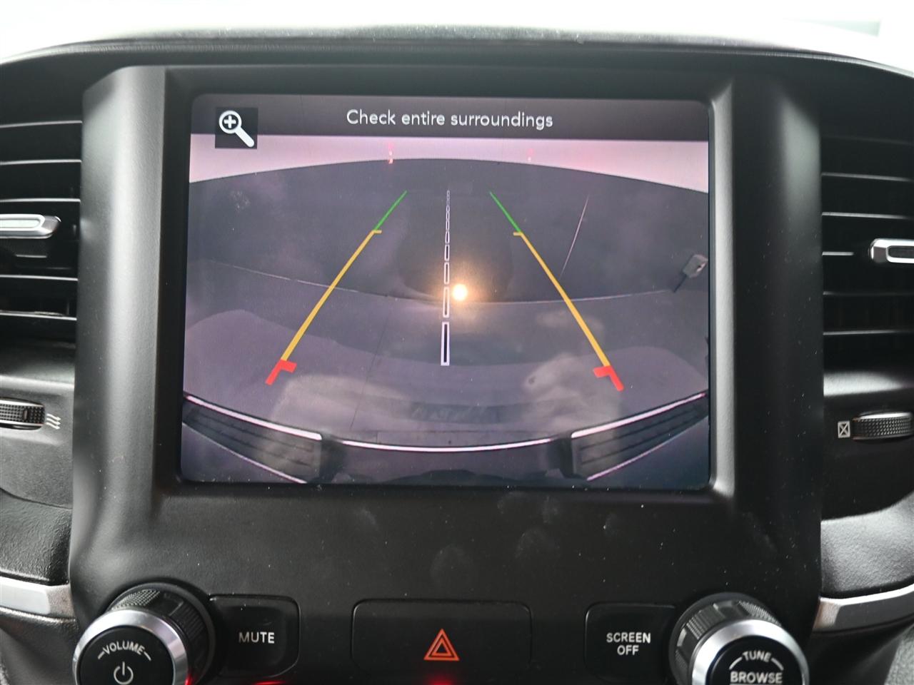 RAM 1500 Big Horn Quad Cab 4WD 2019