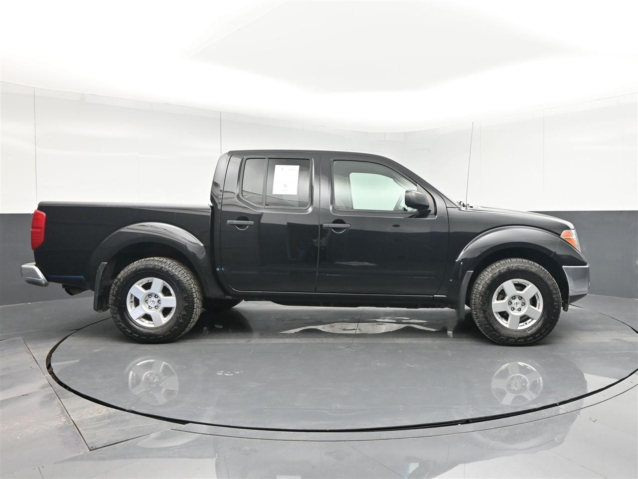 Nissan Frontier SE Crew Cab 4WD 2007
