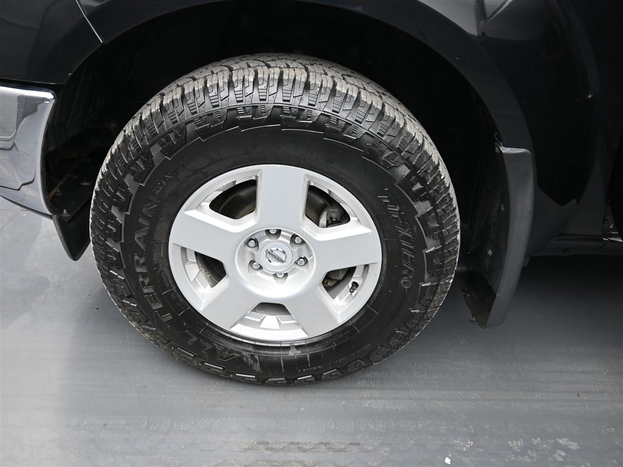 Nissan Frontier SE Crew Cab 4WD 2007