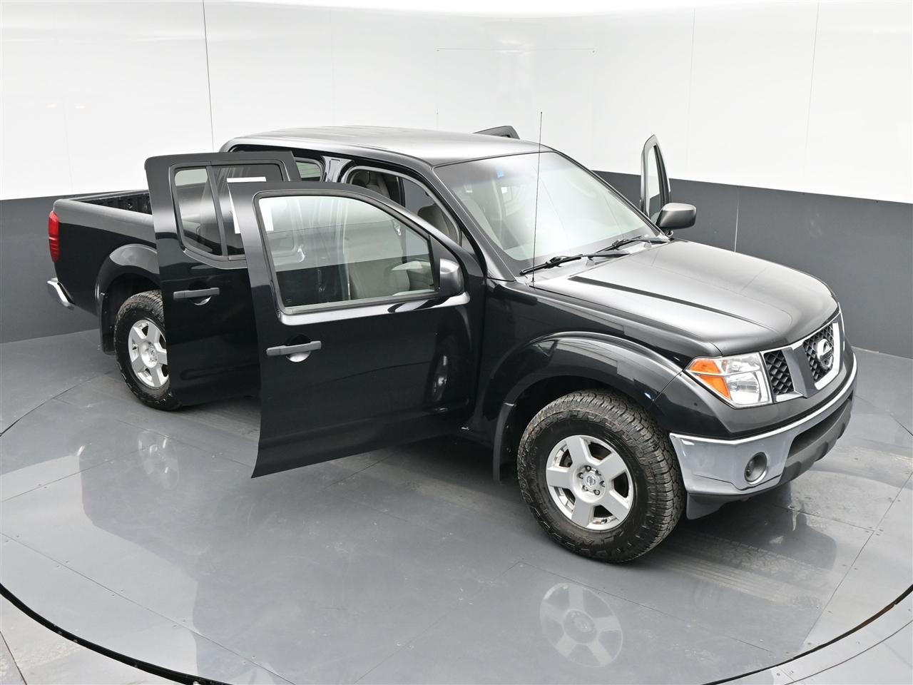 Nissan Frontier SE Crew Cab 4WD 2007